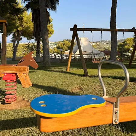 Semesterpark Villaggio Idra 2*